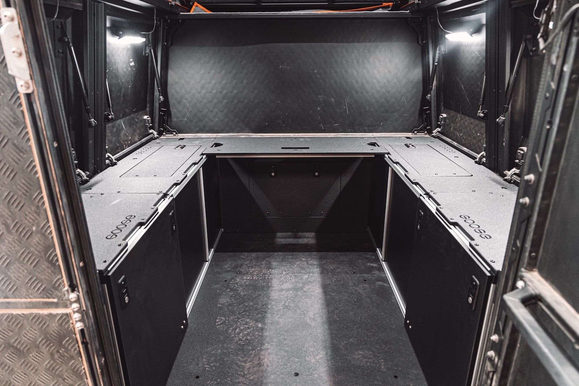 Alu-Cab Alu-Cabin Canopy Camper - Chevrolet Silverado 1500 / GMC Sierra 1500 2019-Present 4th Gen. - Bed Plate System Camper Goose Gear- Overland Kitted