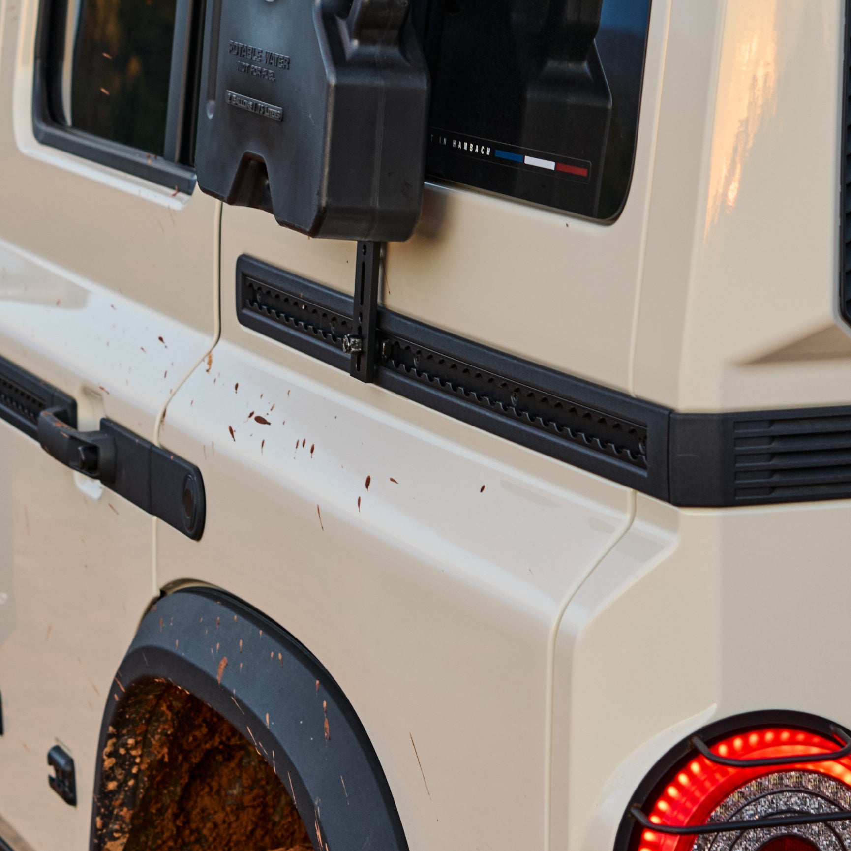 INEOS Grenadier: Exterior Utility Belt - Rear Section-Only