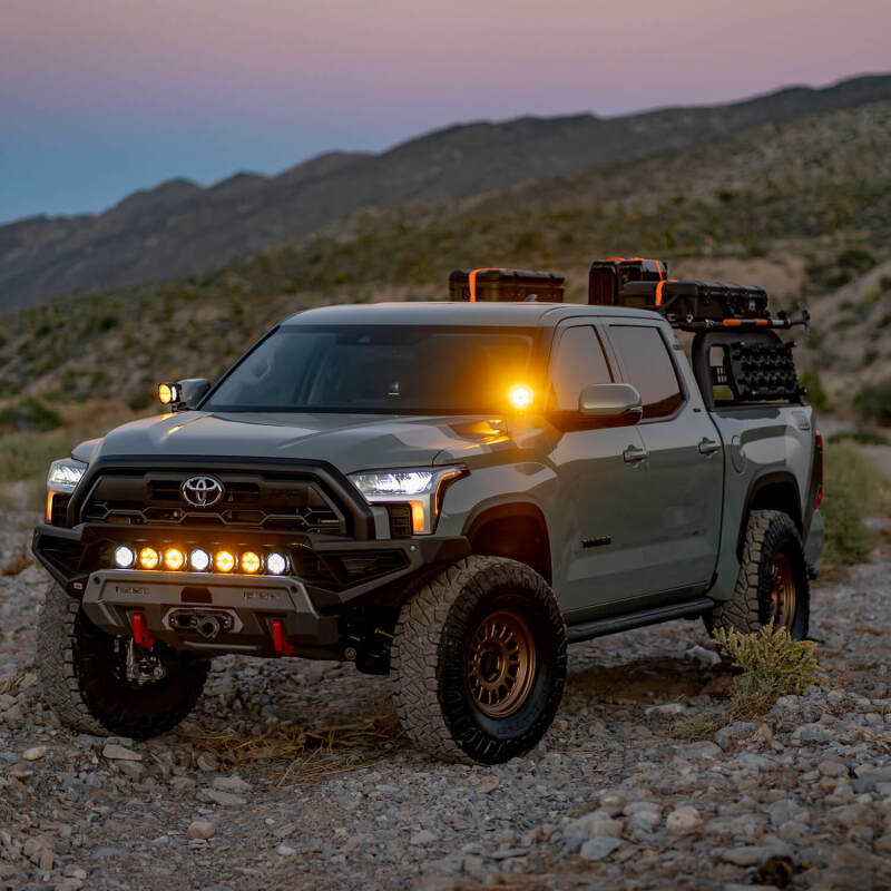 ARB side steps fitted to Toyota Tundra