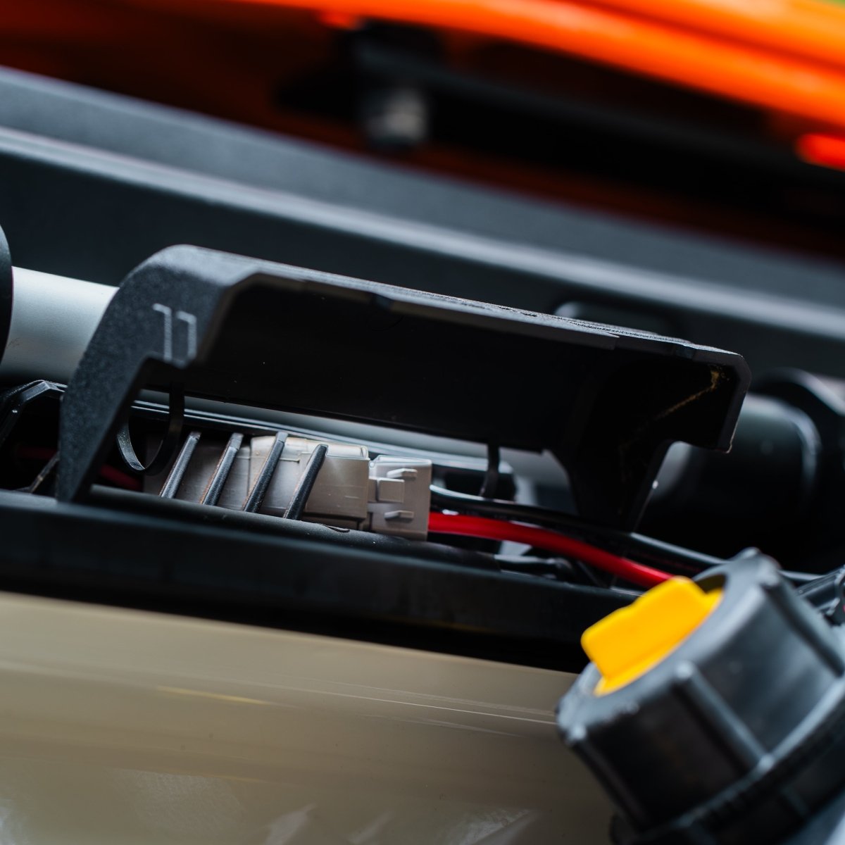 PowerVault™ Utility Hub for INEOS Grenadier R2