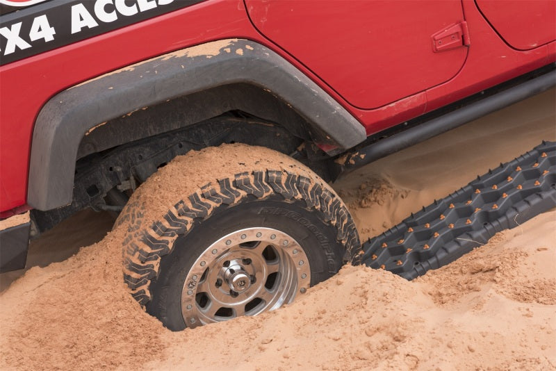ARB TRED Pro blue board carry handle detail