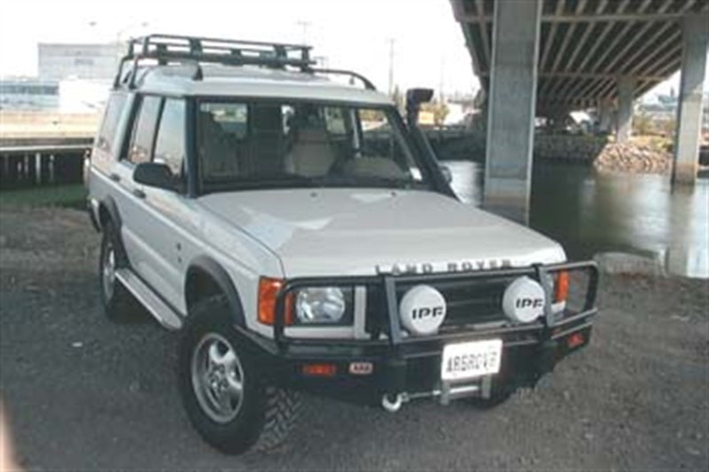 ARB Discovery II Series 2 winch bar front-on view showing winch aperture