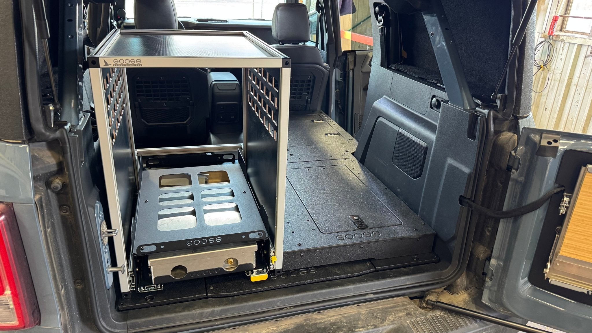 Ford - Bronco - 2021-Present - 6th Gen - 4 Door - Explore Series -  Seat Delete - Second Row - Low Profile