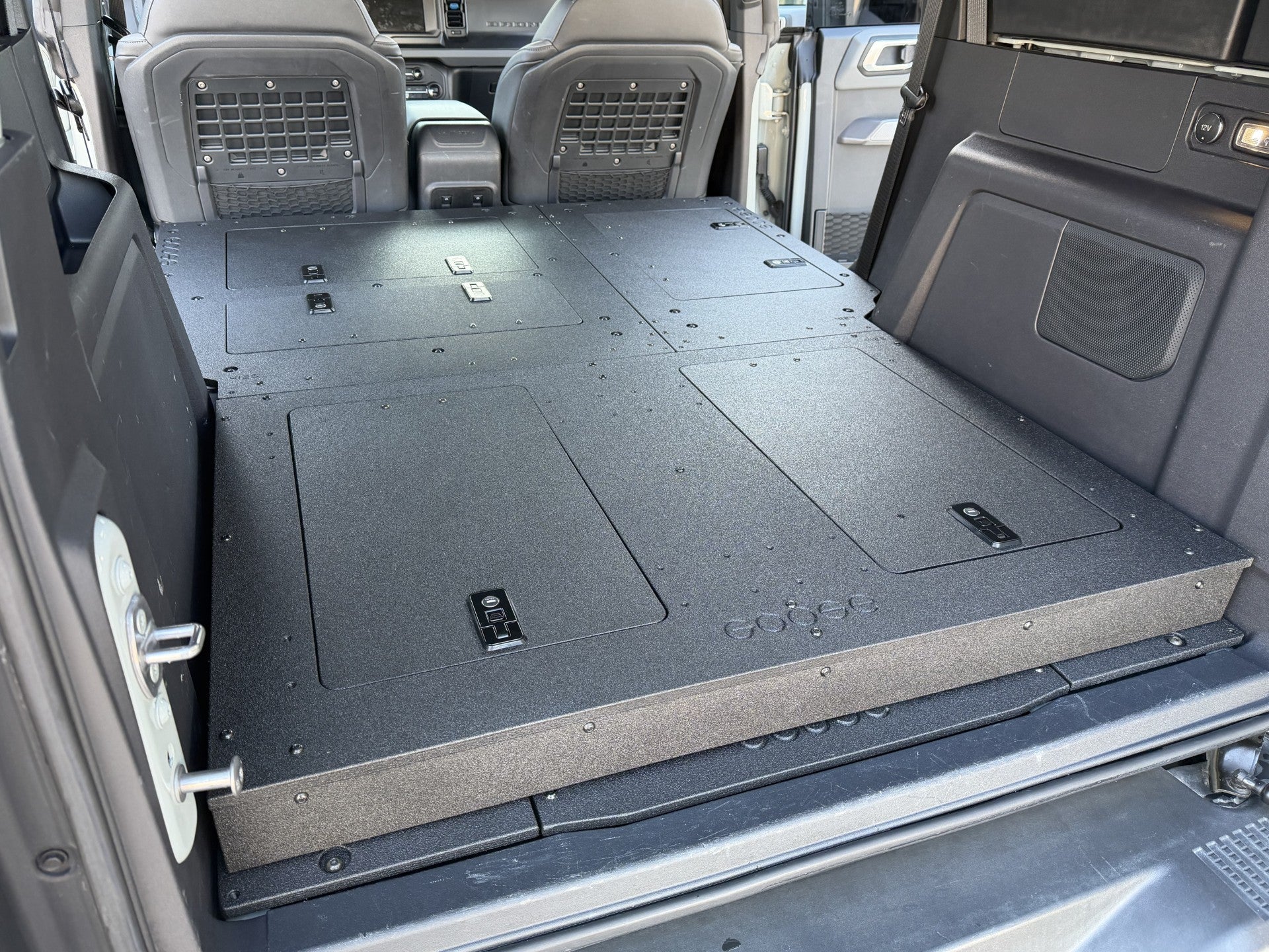 Ford - Bronco - 2021-Present - 6th Gen - 4 Door - Explore Series -  Storage Module