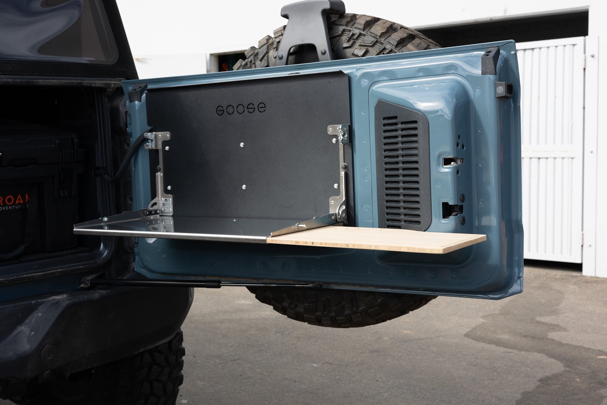 Ford Bronco 2021-Present 6th Gen. - Tailgate Table Goose Gear Accessories Goose Gear- Overland Kitted