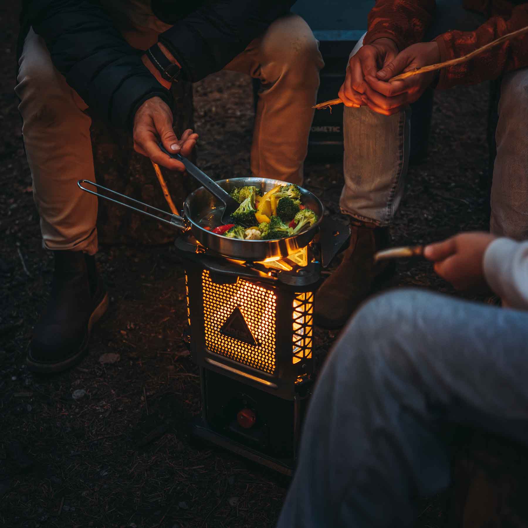 Skullet Portable Heater Stove