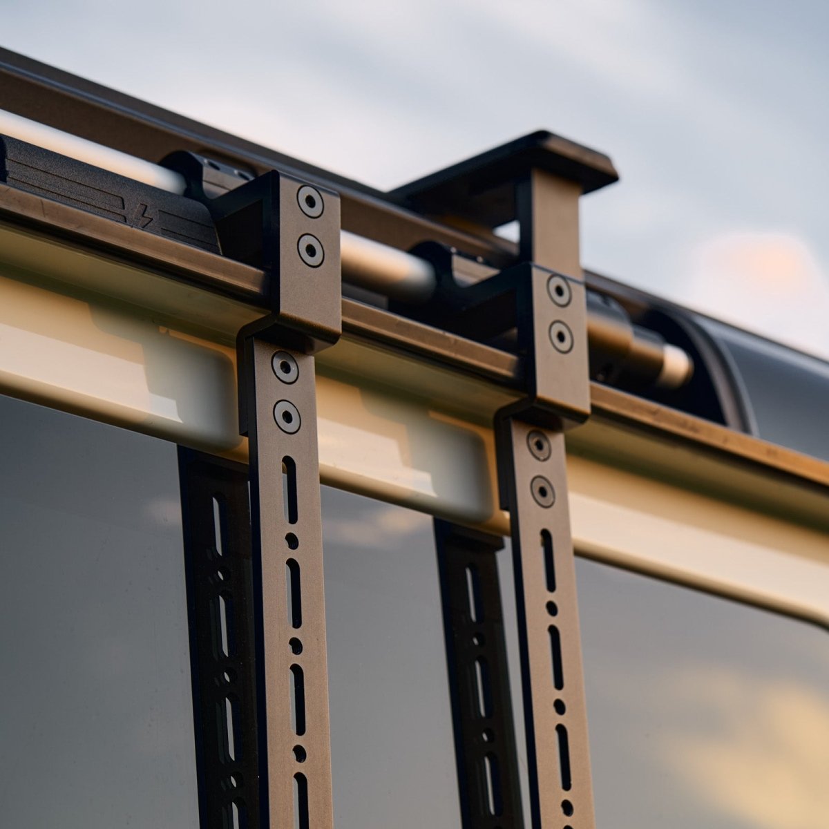 Side-Mounted Accessory Carrier for INEOS Grenadier Gen 2