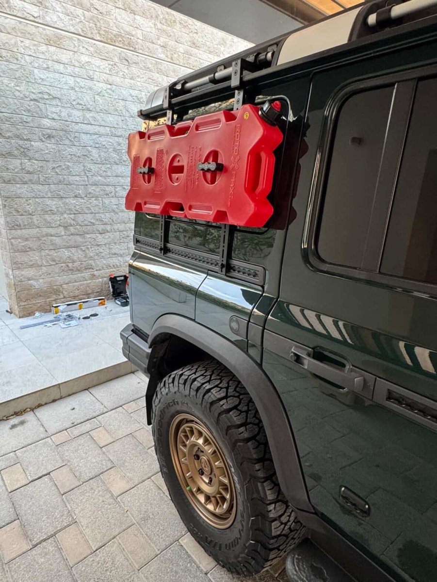 Side-Mounted Accessory Carrier for INEOS Grenadier Gen 2