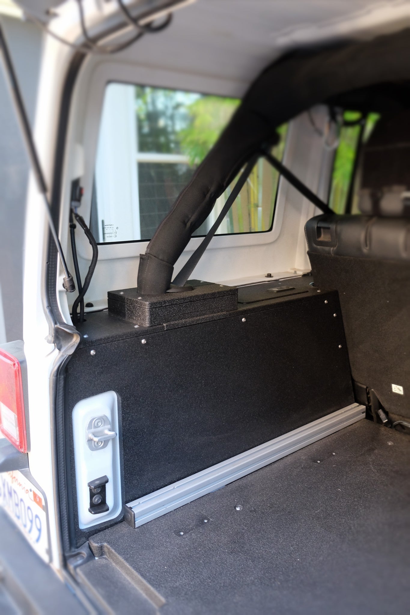 Jeep Wrangler 2007-2018 JKU 4 Door - Side Cubbies Plate Systems Goose Gear- Overland Kitted