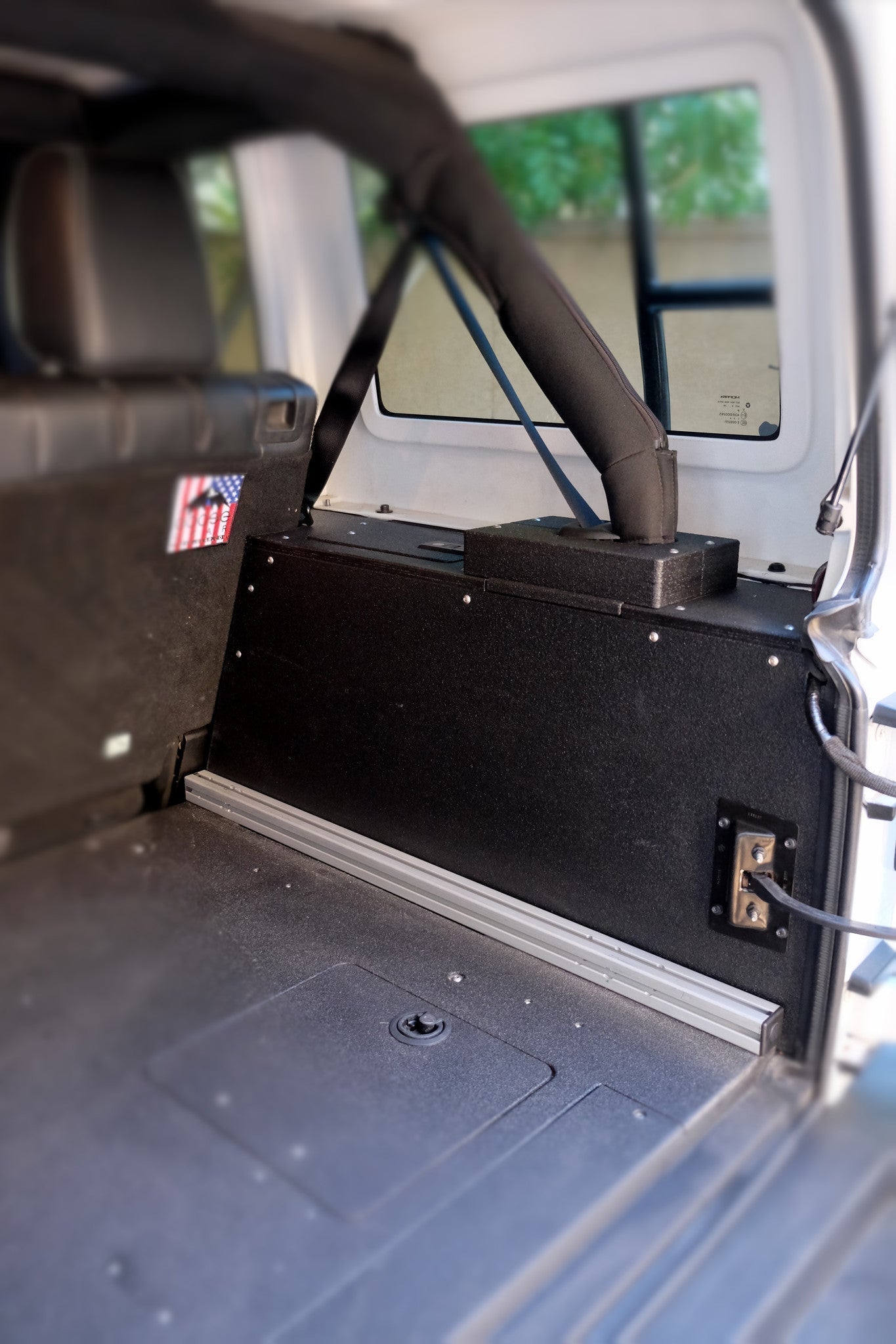 Jeep Wrangler 2007-2018 JKU 4 Door - Side Cubbies Plate Systems Goose Gear- Overland Kitted