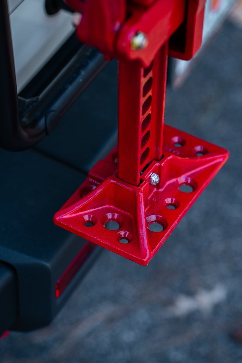 Ladder-Mounted Hi‑Lift Jack Carrier for INEOS Grenadier