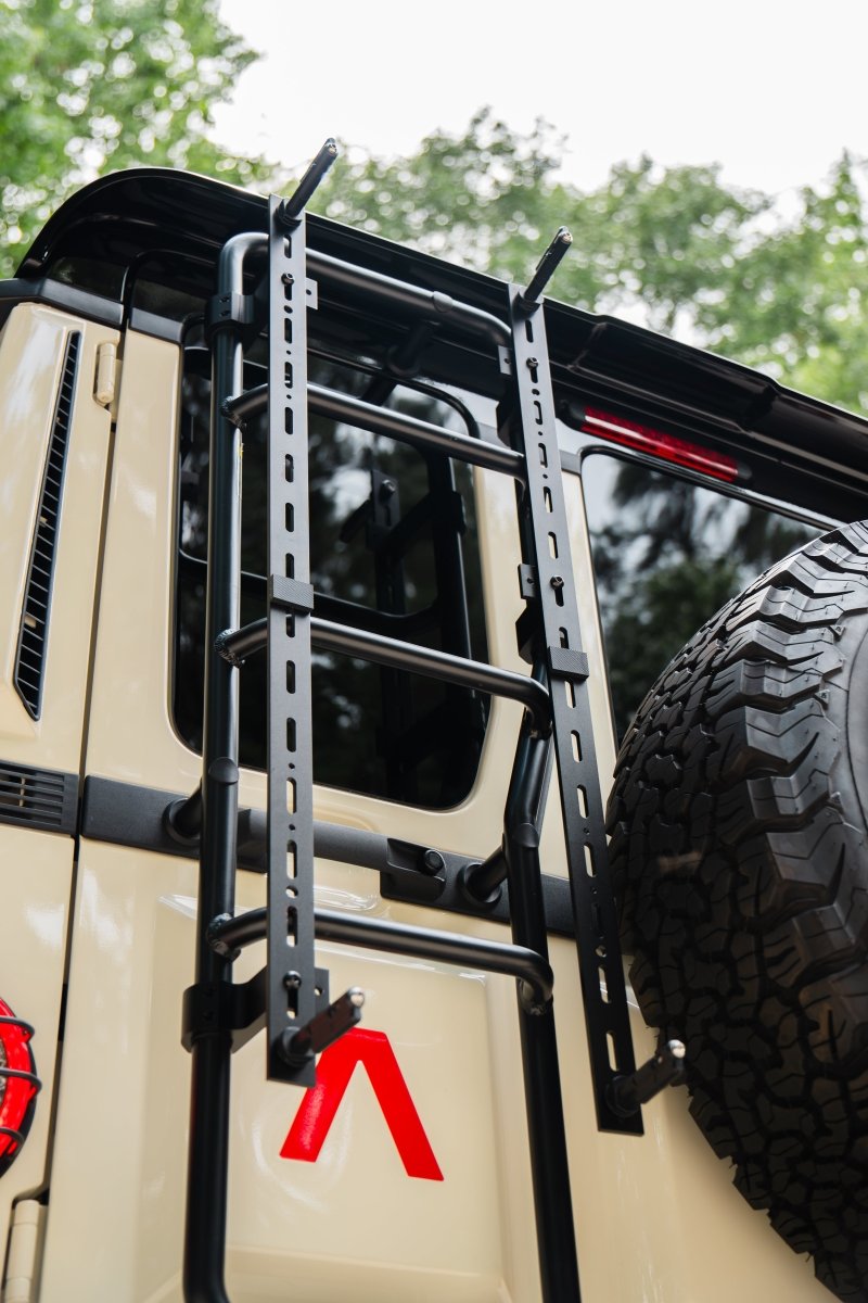 Ladder-Mounted Recovery Board Carrier – MaxTrax MKII & Lite - for INEOS Grenadier