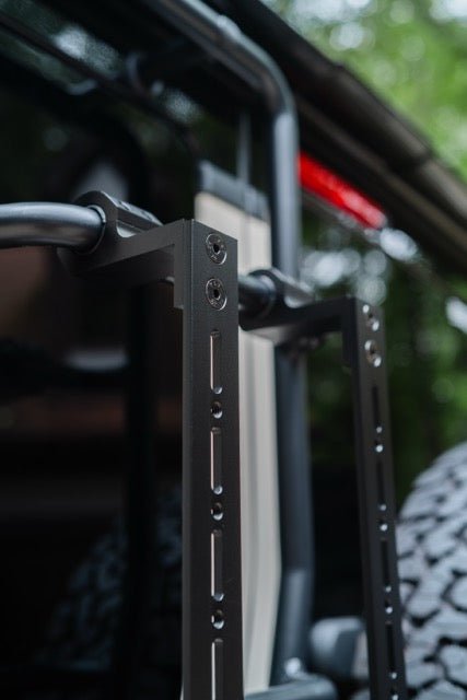Ladder-Mounted Accessory Carrier – Modular Gear Mount for INEOS Grenadier, Gen 2