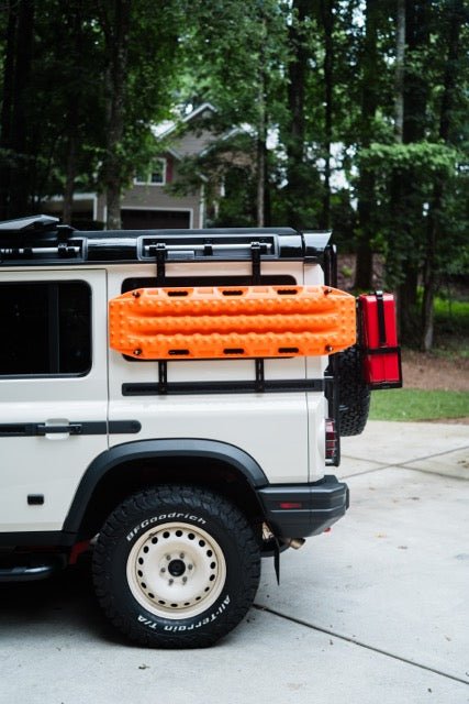 Side-Mounted Accessory Carrier for INEOS Grenadier Gen 2