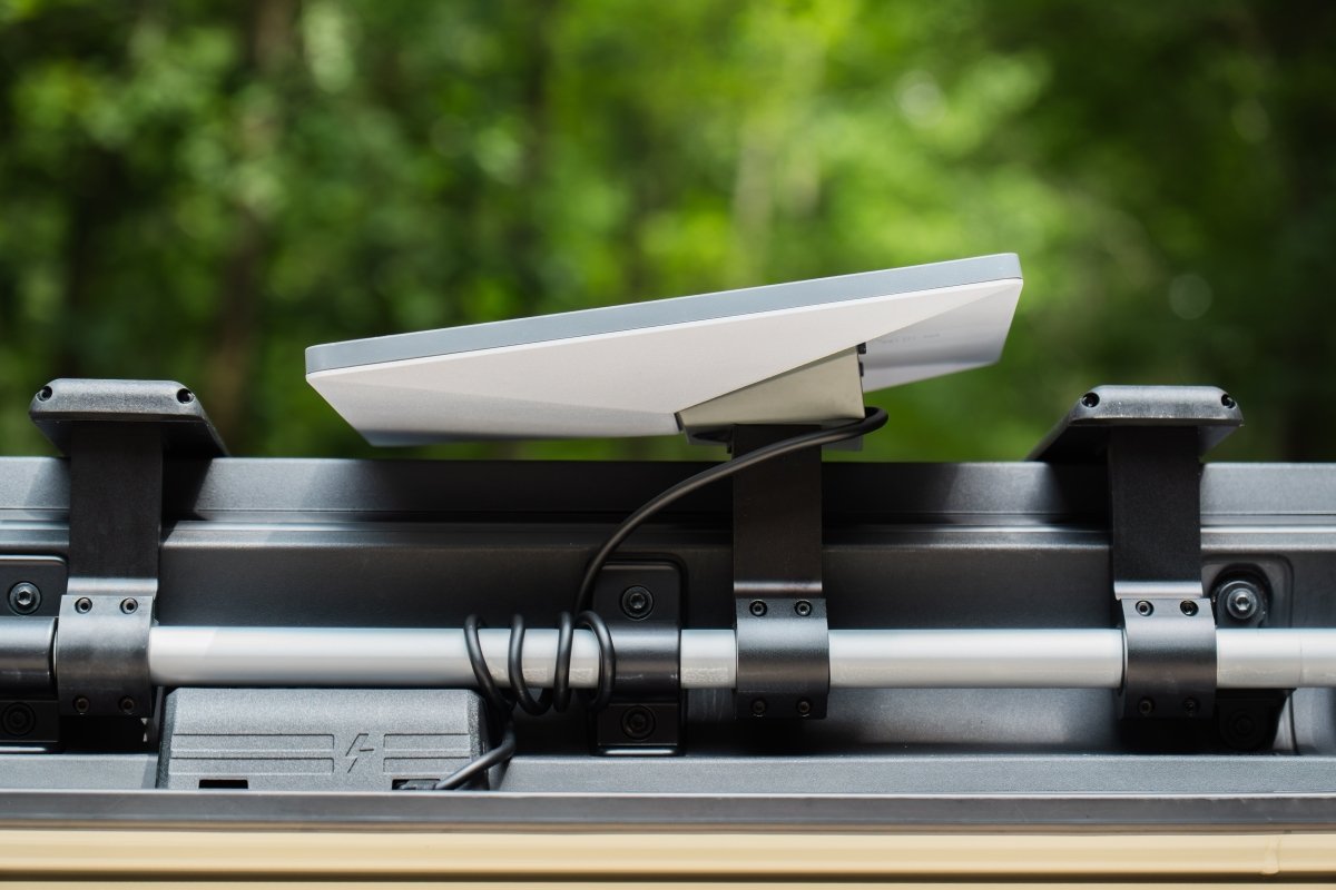 Starlink Mini Roof Mount v2 – Rail & Kickstand for INEOS Grenadier