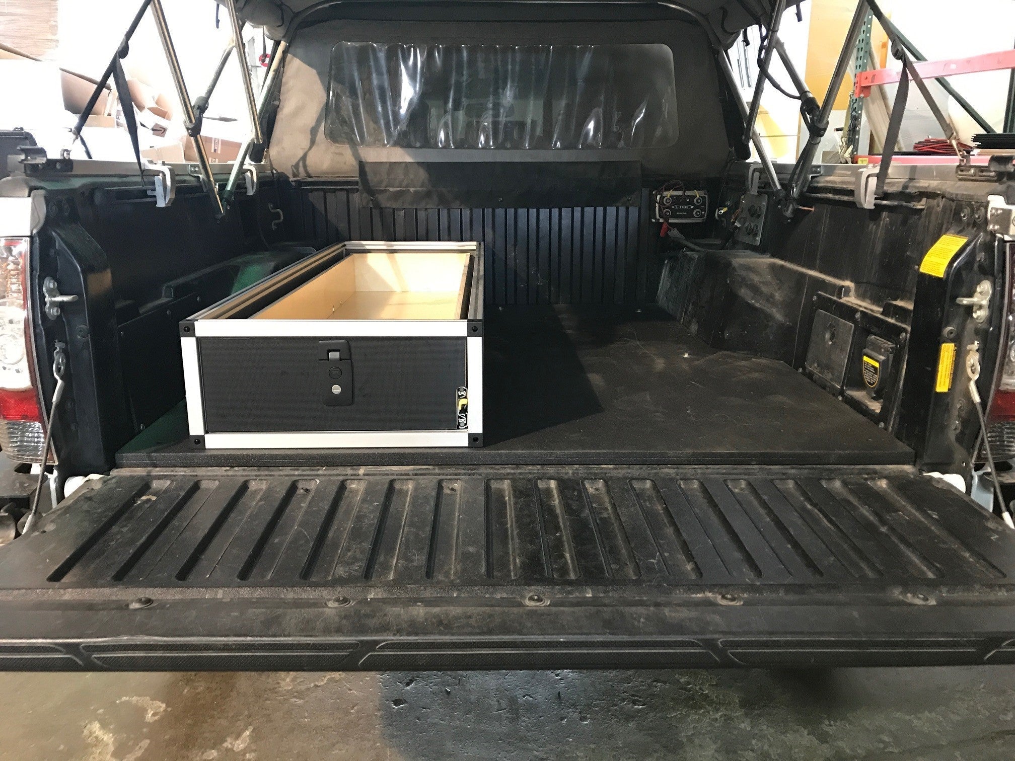 Toyota Tacoma 2005-2023 2nd and 3rd Gen. - Truck Bed Single Drawer Module Drawers Goose Gear- Overland Kitted