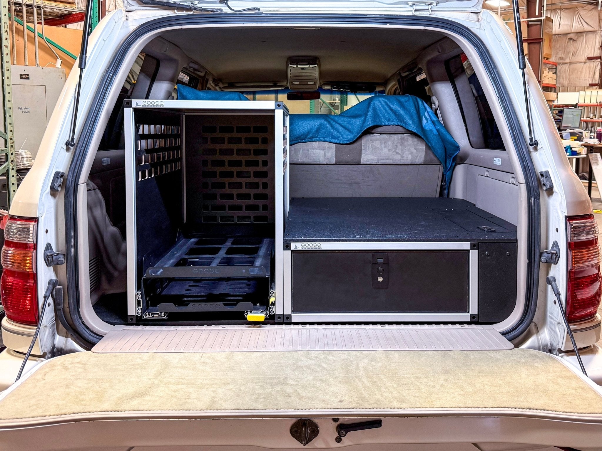 Goose Gear Toyota Land Cruiser 100 Series Ultimate Chef Package — 1998-2007