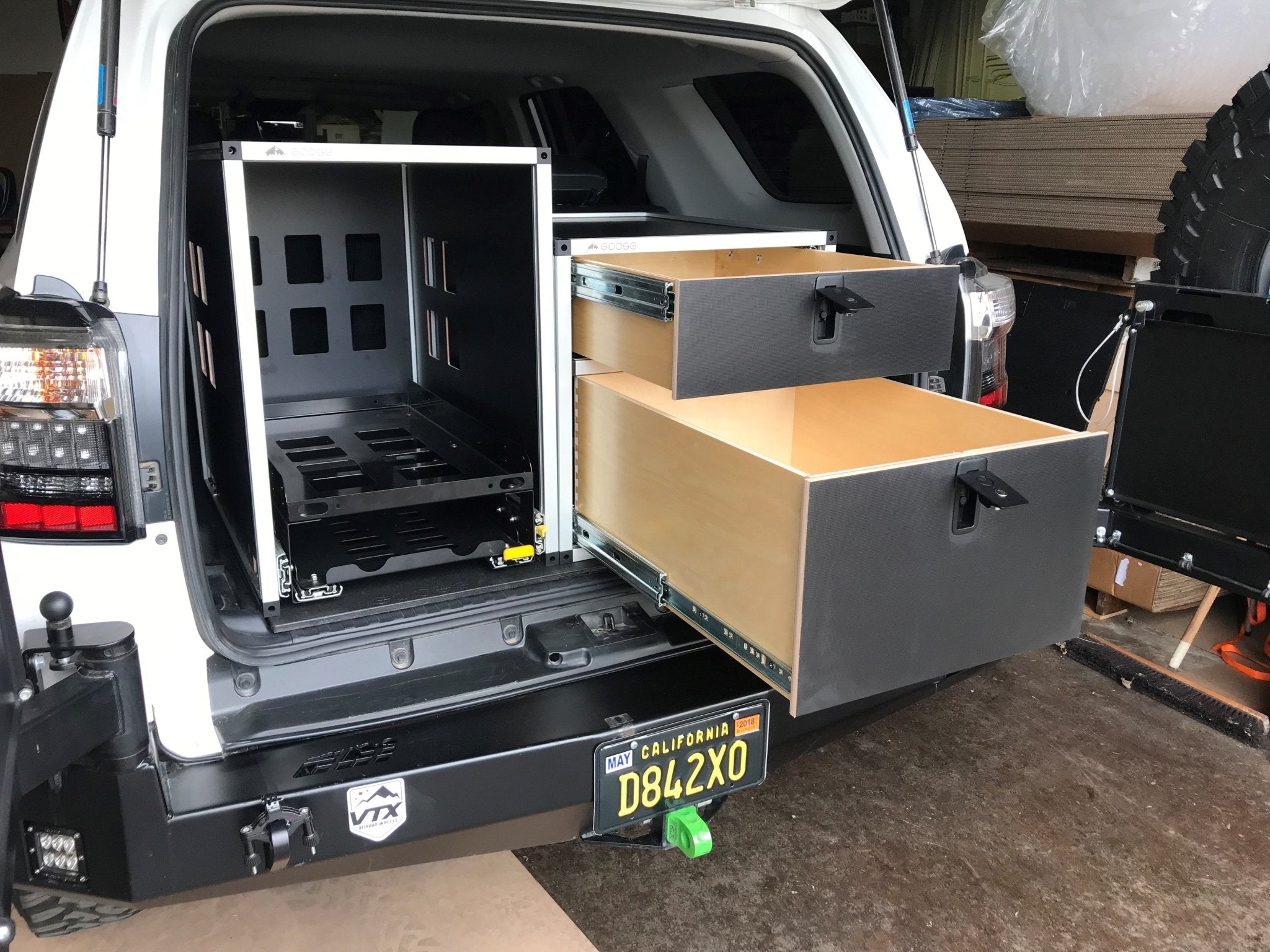 Goose Gear Toyota Land Cruiser 200 Series Ultimate Chef Package XL — 2008-2021