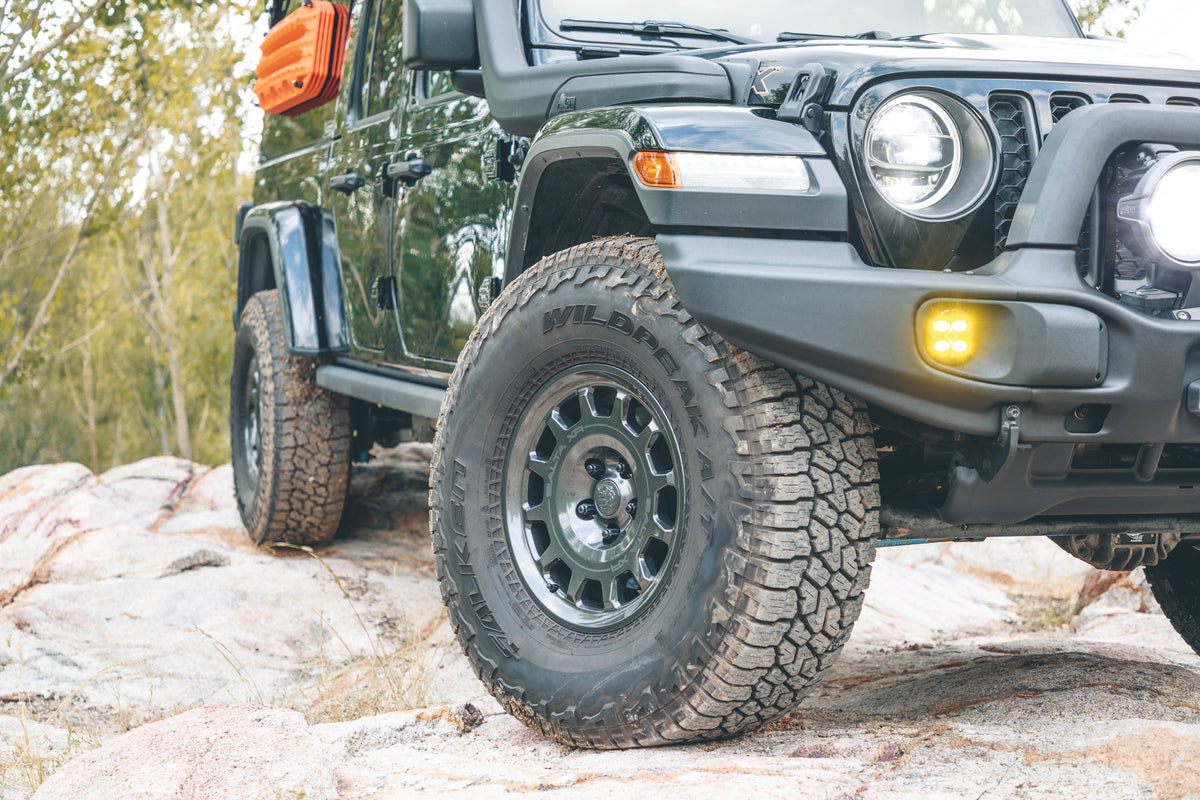 Baja Designs Jeep JL 2018+ Sahara Fog Pocket Kit Squadron - Amber [SAE]  Lights Baja Designs- Adventure Imports
